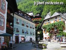 [P03] Centrul satului Hallstatt - sat din patrimoniul UNESCO » foto by BOGDAN DSN
 - 
<span class="allrVoted glyphicon glyphicon-heart hidden" id="av399222"></span>
<a class="m-l-10 hidden" id="sv399222" onclick="voting_Foto_DelVot(,399222,4839)" role="button">șterge vot <span class="glyphicon glyphicon-remove"></span></a>
<a id="v9399222" class=" c-red"  onclick="voting_Foto_SetVot(399222)" role="button"><span class="glyphicon glyphicon-heart-empty"></span> <b>LIKE</b> = Votează poza</a> <img class="hidden"  id="f399222W9" src="/imagini/loader.gif" border="0" /><span class="AjErrMes hidden" id="e399222ErM"></span>