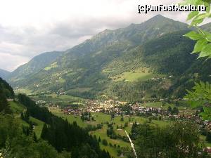 [P06] Peisaj Bad Gastein » foto by stellinna
 - 
<span class="allrVoted glyphicon glyphicon-heart hidden" id="av671048"></span>
<a class="m-l-10 hidden" id="sv671048" onclick="voting_Foto_DelVot(,671048,4839)" role="button">șterge vot <span class="glyphicon glyphicon-remove"></span></a>
<a id="v9671048" class=" c-red"  onclick="voting_Foto_SetVot(671048)" role="button"><span class="glyphicon glyphicon-heart-empty"></span> <b>LIKE</b> = Votează poza</a> <img class="hidden"  id="f671048W9" src="/imagini/loader.gif" border="0" /><span class="AjErrMes hidden" id="e671048ErM"></span>