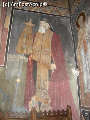 [P21] Reprezentare a Mitropolitului Ardealului Nicolae Bălan (cel care a început reconstrucția lăcașului de cult în 1926).  » foto by Floryn81
 - 
<span class="allrVoted glyphicon glyphicon-heart hidden" id="av720661"></span>
<a class="m-l-10 hidden" id="sv720661" onclick="voting_Foto_DelVot(,720661,4842)" role="button">șterge vot <span class="glyphicon glyphicon-remove"></span></a>
<a id="v9720661" class=" c-red"  onclick="voting_Foto_SetVot(720661)" role="button"><span class="glyphicon glyphicon-heart-empty"></span> <b>LIKE</b> = Votează poza</a> <img class="hidden"  id="f720661W9" src="/imagini/loader.gif" border="0" /><span class="AjErrMes hidden" id="e720661ErM"></span>