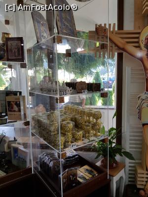 [P17] In magazin... Top secret!  » foto by iulian68
 - 
<span class="allrVoted glyphicon glyphicon-heart hidden" id="av1018041"></span>
<a class="m-l-10 hidden" id="sv1018041" onclick="voting_Foto_DelVot(,1018041,4842)" role="button">șterge vot <span class="glyphicon glyphicon-remove"></span></a>
<a id="v91018041" class=" c-red"  onclick="voting_Foto_SetVot(1018041)" role="button"><span class="glyphicon glyphicon-heart-empty"></span> <b>LIKE</b> = Votează poza</a> <img class="hidden"  id="f1018041W9" src="/imagini/loader.gif" border="0" /><span class="AjErrMes hidden" id="e1018041ErM"></span>