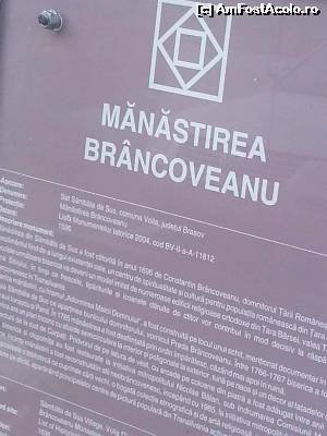 [P16] Istoricul manastirii este postat in dreapta intrarii » foto by Dan&Ema
 - 
<span class="allrVoted glyphicon glyphicon-heart hidden" id="av594487"></span>
<a class="m-l-10 hidden" id="sv594487" onclick="voting_Foto_DelVot(,594487,4842)" role="button">șterge vot <span class="glyphicon glyphicon-remove"></span></a>
<a id="v9594487" class=" c-red"  onclick="voting_Foto_SetVot(594487)" role="button"><span class="glyphicon glyphicon-heart-empty"></span> <b>LIKE</b> = Votează poza</a> <img class="hidden"  id="f594487W9" src="/imagini/loader.gif" border="0" /><span class="AjErrMes hidden" id="e594487ErM"></span>