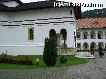 [P08] Biserica restaurata din interiorul manastirii.. » foto by corinne
 - 
<span class="allrVoted glyphicon glyphicon-heart hidden" id="av46489"></span>
<a class="m-l-10 hidden" id="sv46489" onclick="voting_Foto_DelVot(,46489,4842)" role="button">șterge vot <span class="glyphicon glyphicon-remove"></span></a>
<a id="v946489" class=" c-red"  onclick="voting_Foto_SetVot(46489)" role="button"><span class="glyphicon glyphicon-heart-empty"></span> <b>LIKE</b> = Votează poza</a> <img class="hidden"  id="f46489W9" src="/imagini/loader.gif" border="0" /><span class="AjErrMes hidden" id="e46489ErM"></span>