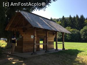 [P36] Portal biserică din Maramureș » foto by AZE
 - 
<span class="allrVoted glyphicon glyphicon-heart hidden" id="av1116320"></span>
<a class="m-l-10 hidden" id="sv1116320" onclick="voting_Foto_DelVot(,1116320,4842)" role="button">șterge vot <span class="glyphicon glyphicon-remove"></span></a>
<a id="v91116320" class=" c-red"  onclick="voting_Foto_SetVot(1116320)" role="button"><span class="glyphicon glyphicon-heart-empty"></span> <b>LIKE</b> = Votează poza</a> <img class="hidden"  id="f1116320W9" src="/imagini/loader.gif" border="0" /><span class="AjErrMes hidden" id="e1116320ErM"></span>