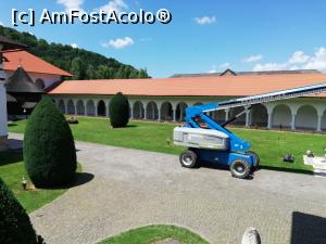 [P11] <strong>Mănăstirea Br&acirc;ncoveanu [S&acirc;mbăta de Sus]</strong> » foto by ⭐ValentinB_88⭐
 - 
<span class="allrVoted glyphicon glyphicon-heart hidden" id="av1235915"></span>
<a class="m-l-10 hidden" id="sv1235915" onclick="voting_Foto_DelVot(,1235915,4842)" role="button">șterge vot <span class="glyphicon glyphicon-remove"></span></a>
<a id="v91235915" class=" c-red"  onclick="voting_Foto_SetVot(1235915)" role="button"><span class="glyphicon glyphicon-heart-empty"></span> <b>LIKE</b> = Votează poza</a> <img class="hidden"  id="f1235915W9" src="/imagini/loader.gif" border="0" /><span class="AjErrMes hidden" id="e1235915ErM"></span>