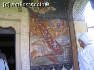 [P15] Intrare în biserica veche » foto by Michi
 - 
<span class="allrVoted glyphicon glyphicon-heart hidden" id="av1142860"></span>
<a class="m-l-10 hidden" id="sv1142860" onclick="voting_Foto_DelVot(,1142860,4842)" role="button">șterge vot <span class="glyphicon glyphicon-remove"></span></a>
<a id="v91142860" class=" c-red"  onclick="voting_Foto_SetVot(1142860)" role="button"><span class="glyphicon glyphicon-heart-empty"></span> <b>LIKE</b> = Votează poza</a> <img class="hidden"  id="f1142860W9" src="/imagini/loader.gif" border="0" /><span class="AjErrMes hidden" id="e1142860ErM"></span>
