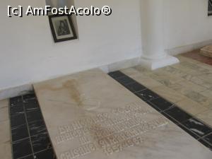 [P21] Galeria cu morminte: mitropolit Nicolae Colan » foto by Michi
 - 
<span class="allrVoted glyphicon glyphicon-heart hidden" id="av1142866"></span>
<a class="m-l-10 hidden" id="sv1142866" onclick="voting_Foto_DelVot(,1142866,4842)" role="button">șterge vot <span class="glyphicon glyphicon-remove"></span></a>
<a id="v91142866" class=" c-red"  onclick="voting_Foto_SetVot(1142866)" role="button"><span class="glyphicon glyphicon-heart-empty"></span> <b>LIKE</b> = Votează poza</a> <img class="hidden"  id="f1142866W9" src="/imagini/loader.gif" border="0" /><span class="AjErrMes hidden" id="e1142866ErM"></span>