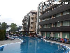 [P16] Cam atata era piscina cea mare » foto by mihaiu77
 - 
<span class="allrVoted glyphicon glyphicon-heart hidden" id="av458506"></span>
<a class="m-l-10 hidden" id="sv458506" onclick="voting_Foto_DelVot(,458506,4850)" role="button">șterge vot <span class="glyphicon glyphicon-remove"></span></a>
<a id="v9458506" class=" c-red"  onclick="voting_Foto_SetVot(458506)" role="button"><span class="glyphicon glyphicon-heart-empty"></span> <b>LIKE</b> = Votează poza</a> <img class="hidden"  id="f458506W9" src="/imagini/loader.gif" border="0" /><span class="AjErrMes hidden" id="e458506ErM"></span>
