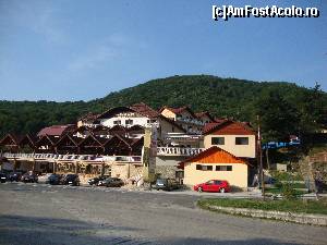 [P35] 3. Piscinele de la Hotelul Casa Românească - În a patra zi petrecută la Căciulata am mers la ștrandul de aici. » foto by Floryn81
 - 
<span class="allrVoted glyphicon glyphicon-heart hidden" id="av680492"></span>
<a class="m-l-10 hidden" id="sv680492" onclick="voting_Foto_DelVot(,680492,4859)" role="button">șterge vot <span class="glyphicon glyphicon-remove"></span></a>
<a id="v9680492" class=" c-red"  onclick="voting_Foto_SetVot(680492)" role="button"><span class="glyphicon glyphicon-heart-empty"></span> <b>LIKE</b> = Votează poza</a> <img class="hidden"  id="f680492W9" src="/imagini/loader.gif" border="0" /><span class="AjErrMes hidden" id="e680492ErM"></span>