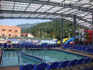 [P08] 1. Ștrandul Cozia AquaPark - privim către partea neacoperită a ștrandului, zonă în care se aflau toboganele.  » foto by Floryn81
 - 
<span class="allrVoted glyphicon glyphicon-heart hidden" id="av680465"></span>
<a class="m-l-10 hidden" id="sv680465" onclick="voting_Foto_DelVot(,680465,4859)" role="button">șterge vot <span class="glyphicon glyphicon-remove"></span></a>
<a id="v9680465" class=" c-red"  onclick="voting_Foto_SetVot(680465)" role="button"><span class="glyphicon glyphicon-heart-empty"></span> <b>LIKE</b> = Votează poza</a> <img class="hidden"  id="f680465W9" src="/imagini/loader.gif" border="0" /><span class="AjErrMes hidden" id="e680465ErM"></span>