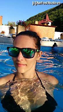 [P13] piscina Camelot » foto by andr2eea
 - 
<span class="allrVoted glyphicon glyphicon-heart hidden" id="av451498"></span>
<a class="m-l-10 hidden" id="sv451498" onclick="voting_Foto_DelVot(,451498,4859)" role="button">șterge vot <span class="glyphicon glyphicon-remove"></span></a>
<a id="v9451498" class=" c-red"  onclick="voting_Foto_SetVot(451498)" role="button"><span class="glyphicon glyphicon-heart-empty"></span> <b>LIKE</b> = Votează poza</a> <img class="hidden"  id="f451498W9" src="/imagini/loader.gif" border="0" /><span class="AjErrMes hidden" id="e451498ErM"></span>