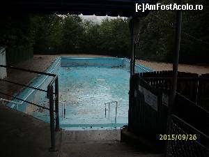 [P22] Piscina campingului.  » foto by puiutea
 - 
<span class="allrVoted glyphicon glyphicon-heart hidden" id="av676214"></span>
<a class="m-l-10 hidden" id="sv676214" onclick="voting_Foto_DelVot(,676214,4859)" role="button">șterge vot <span class="glyphicon glyphicon-remove"></span></a>
<a id="v9676214" class=" c-red"  onclick="voting_Foto_SetVot(676214)" role="button"><span class="glyphicon glyphicon-heart-empty"></span> <b>LIKE</b> = Votează poza</a> <img class="hidden"  id="f676214W9" src="/imagini/loader.gif" border="0" /><span class="AjErrMes hidden" id="e676214ErM"></span>