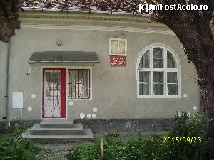 [P31] În vechiul regim, în stațiuni, vilele aveau numere, pentru a putea fi mai ușor identificate. Aici, o altă 'fosilă' din alte vremuri!  » foto by puiutea
 - 
<span class="allrVoted glyphicon glyphicon-heart hidden" id="av676236"></span>
<a class="m-l-10 hidden" id="sv676236" onclick="voting_Foto_DelVot(,676236,4859)" role="button">șterge vot <span class="glyphicon glyphicon-remove"></span></a>
<a id="v9676236" class=" c-red"  onclick="voting_Foto_SetVot(676236)" role="button"><span class="glyphicon glyphicon-heart-empty"></span> <b>LIKE</b> = Votează poza</a> <img class="hidden"  id="f676236W9" src="/imagini/loader.gif" border="0" /><span class="AjErrMes hidden" id="e676236ErM"></span>