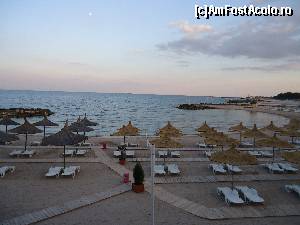 [P07] Vapor la orizont. Panorama de pe balcon. » foto by NB Craiova
 - 
<span class="allrVoted glyphicon glyphicon-heart hidden" id="av641112"></span>
<a class="m-l-10 hidden" id="sv641112" onclick="voting_Foto_DelVot(,641112,4862)" role="button">șterge vot <span class="glyphicon glyphicon-remove"></span></a>
<a id="v9641112" class=" c-red"  onclick="voting_Foto_SetVot(641112)" role="button"><span class="glyphicon glyphicon-heart-empty"></span> <b>LIKE</b> = Votează poza</a> <img class="hidden"  id="f641112W9" src="/imagini/loader.gif" border="0" /><span class="AjErrMes hidden" id="e641112ErM"></span>