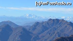 [P43] Masivul Monte Rosa din alpii Piemontezi (Alpii Penini... max 4634 m.)  » foto by cristian pinte
 - 
<span class="allrVoted glyphicon glyphicon-heart hidden" id="av692005"></span>
<a class="m-l-10 hidden" id="sv692005" onclick="voting_Foto_DelVot(,692005,4871)" role="button">șterge vot <span class="glyphicon glyphicon-remove"></span></a>
<a id="v9692005" class=" c-red"  onclick="voting_Foto_SetVot(692005)" role="button"><span class="glyphicon glyphicon-heart-empty"></span> <b>LIKE</b> = Votează poza</a> <img class="hidden"  id="f692005W9" src="/imagini/loader.gif" border="0" /><span class="AjErrMes hidden" id="e692005ErM"></span>