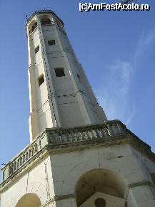 [P21] Faro Voltiano din localitatea San Maurizio are 29 metri inaltime si a fost construit in 1927 atunci cand s-au implinit 100 de ani de la moartea fizicianului si chimistului Alessandro Volta (a inventat prima pila electrica si a descoperit si izolat metanul) » foto by ghitoca001
 - 
<span class="allrVoted glyphicon glyphicon-heart hidden" id="av47235"></span>
<a class="m-l-10 hidden" id="sv47235" onclick="voting_Foto_DelVot(,47235,4871)" role="button">șterge vot <span class="glyphicon glyphicon-remove"></span></a>
<a id="v947235" class=" c-red"  onclick="voting_Foto_SetVot(47235)" role="button"><span class="glyphicon glyphicon-heart-empty"></span> <b>LIKE</b> = Votează poza</a> <img class="hidden"  id="f47235W9" src="/imagini/loader.gif" border="0" /><span class="AjErrMes hidden" id="e47235ErM"></span>