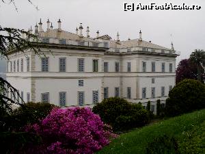 [P22] Villa Melzi D'Eryl - Bellagio » foto by andreip2
 - 
<span class="allrVoted glyphicon glyphicon-heart hidden" id="av614603"></span>
<a class="m-l-10 hidden" id="sv614603" onclick="voting_Foto_DelVot(,614603,4871)" role="button">șterge vot <span class="glyphicon glyphicon-remove"></span></a>
<a id="v9614603" class=" c-red"  onclick="voting_Foto_SetVot(614603)" role="button"><span class="glyphicon glyphicon-heart-empty"></span> <b>LIKE</b> = Votează poza</a> <img class="hidden"  id="f614603W9" src="/imagini/loader.gif" border="0" /><span class="AjErrMes hidden" id="e614603ErM"></span>