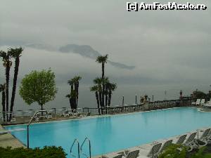 [P04] Piscina Vilei Serbelloni din Bellagio si ceata groasa de o tai cu cutitul pe lacul Como » foto by andreip2
 - 
<span class="allrVoted glyphicon glyphicon-heart hidden" id="av614546"></span>
<a class="m-l-10 hidden" id="sv614546" onclick="voting_Foto_DelVot(,614546,4871)" role="button">șterge vot <span class="glyphicon glyphicon-remove"></span></a>
<a id="v9614546" class=" c-red"  onclick="voting_Foto_SetVot(614546)" role="button"><span class="glyphicon glyphicon-heart-empty"></span> <b>LIKE</b> = Votează poza</a> <img class="hidden"  id="f614546W9" src="/imagini/loader.gif" border="0" /><span class="AjErrMes hidden" id="e614546ErM"></span>