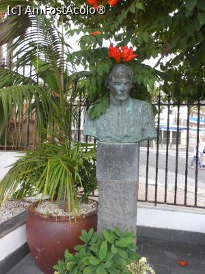 [P09] Puerto de la Cruz - În Plaza San Amaro. » foto by iulianic
 - 
<span class="allrVoted glyphicon glyphicon-heart hidden" id="av1428828"></span>
<a class="m-l-10 hidden" id="sv1428828" onclick="voting_Foto_DelVot(,1428828,4873)" role="button">șterge vot <span class="glyphicon glyphicon-remove"></span></a>
<a id="v91428828" class=" c-red"  onclick="voting_Foto_SetVot(1428828)" role="button"><span class="glyphicon glyphicon-heart-empty"></span> <b>LIKE</b> = Votează poza</a> <img class="hidden"  id="f1428828W9" src="/imagini/loader.gif" border="0" /><span class="AjErrMes hidden" id="e1428828ErM"></span>