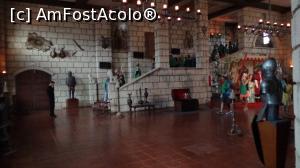 [P07] in castel sedinta foto cu mai marii stapini » foto by elenaadina
 - 
<span class="allrVoted glyphicon glyphicon-heart hidden" id="av822721"></span>
<a class="m-l-10 hidden" id="sv822721" onclick="voting_Foto_DelVot(,822721,4873)" role="button">șterge vot <span class="glyphicon glyphicon-remove"></span></a>
<a id="v9822721" class=" c-red"  onclick="voting_Foto_SetVot(822721)" role="button"><span class="glyphicon glyphicon-heart-empty"></span> <b>LIKE</b> = Votează poza</a> <img class="hidden"  id="f822721W9" src="/imagini/loader.gif" border="0" /><span class="AjErrMes hidden" id="e822721ErM"></span>