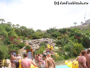 [P07] Siam park » foto by xioana
 - 
<span class="allrVoted glyphicon glyphicon-heart hidden" id="av563367"></span>
<a class="m-l-10 hidden" id="sv563367" onclick="voting_Foto_DelVot(,563367,4873)" role="button">șterge vot <span class="glyphicon glyphicon-remove"></span></a>
<a id="v9563367" class=" c-red"  onclick="voting_Foto_SetVot(563367)" role="button"><span class="glyphicon glyphicon-heart-empty"></span> <b>LIKE</b> = Votează poza</a> <img class="hidden"  id="f563367W9" src="/imagini/loader.gif" border="0" /><span class="AjErrMes hidden" id="e563367ErM"></span>