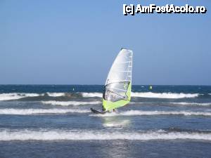 [P63] pe plaja din El Medano, preferata windsurferilor » foto by dianabzs
 - 
<span class="allrVoted glyphicon glyphicon-heart hidden" id="av421205"></span>
<a class="m-l-10 hidden" id="sv421205" onclick="voting_Foto_DelVot(,421205,4873)" role="button">șterge vot <span class="glyphicon glyphicon-remove"></span></a>
<a id="v9421205" class=" c-red"  onclick="voting_Foto_SetVot(421205)" role="button"><span class="glyphicon glyphicon-heart-empty"></span> <b>LIKE</b> = Votează poza</a> <img class="hidden"  id="f421205W9" src="/imagini/loader.gif" border="0" /><span class="AjErrMes hidden" id="e421205ErM"></span>