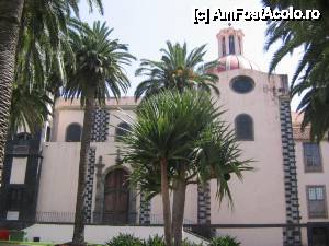 [P29] La Orotava, biserica ce troneaza in centrul orasului » foto by dianabzs
 - 
<span class="allrVoted glyphicon glyphicon-heart hidden" id="av422058"></span>
<a class="m-l-10 hidden" id="sv422058" onclick="voting_Foto_DelVot(,422058,4873)" role="button">șterge vot <span class="glyphicon glyphicon-remove"></span></a>
<a id="v9422058" class=" c-red"  onclick="voting_Foto_SetVot(422058)" role="button"><span class="glyphicon glyphicon-heart-empty"></span> <b>LIKE</b> = Votează poza</a> <img class="hidden"  id="f422058W9" src="/imagini/loader.gif" border="0" /><span class="AjErrMes hidden" id="e422058ErM"></span>