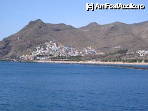 [P39] vedere panoramica asupra satucului San Andreas aflat langa Playa de Las Teresitas » foto by dianabzs
 - 
<span class="allrVoted glyphicon glyphicon-heart hidden" id="av422068"></span>
<a class="m-l-10 hidden" id="sv422068" onclick="voting_Foto_DelVot(,422068,4873)" role="button">șterge vot <span class="glyphicon glyphicon-remove"></span></a>
<a id="v9422068" class=" c-red"  onclick="voting_Foto_SetVot(422068)" role="button"><span class="glyphicon glyphicon-heart-empty"></span> <b>LIKE</b> = Votează poza</a> <img class="hidden"  id="f422068W9" src="/imagini/loader.gif" border="0" /><span class="AjErrMes hidden" id="e422068ErM"></span>