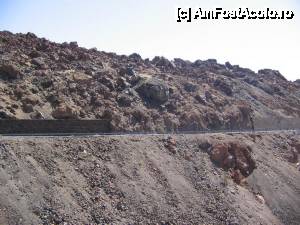[P09] Parcul National El Teide, soseaua care isi face loc cu incapatanare prin lava de toate nuantele » foto by dianabzs
 - 
<span class="allrVoted glyphicon glyphicon-heart hidden" id="av422038"></span>
<a class="m-l-10 hidden" id="sv422038" onclick="voting_Foto_DelVot(,422038,4873)" role="button">șterge vot <span class="glyphicon glyphicon-remove"></span></a>
<a id="v9422038" class=" c-red"  onclick="voting_Foto_SetVot(422038)" role="button"><span class="glyphicon glyphicon-heart-empty"></span> <b>LIKE</b> = Votează poza</a> <img class="hidden"  id="f422038W9" src="/imagini/loader.gif" border="0" /><span class="AjErrMes hidden" id="e422038ErM"></span>