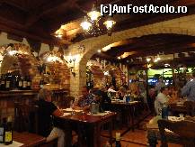 [P25] LAS AMERICAS-un restaurant local » foto by iorgulescua
 - 
<span class="allrVoted glyphicon glyphicon-heart hidden" id="av260933"></span>
<a class="m-l-10 hidden" id="sv260933" onclick="voting_Foto_DelVot(,260933,4873)" role="button">șterge vot <span class="glyphicon glyphicon-remove"></span></a>
<a id="v9260933" class=" c-red"  onclick="voting_Foto_SetVot(260933)" role="button"><span class="glyphicon glyphicon-heart-empty"></span> <b>LIKE</b> = Votează poza</a> <img class="hidden"  id="f260933W9" src="/imagini/loader.gif" border="0" /><span class="AjErrMes hidden" id="e260933ErM"></span>