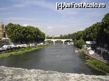 [P13] Ponte Umberto I, văzut de pe Ponte Sant'Angelo » foto by Costi
 - 
<span class="allrVoted glyphicon glyphicon-heart hidden" id="av52678"></span>
<a class="m-l-10 hidden" id="sv52678" onclick="voting_Foto_DelVot(,52678,4889)" role="button">șterge vot <span class="glyphicon glyphicon-remove"></span></a>
<a id="v952678" class=" c-red"  onclick="voting_Foto_SetVot(52678)" role="button"><span class="glyphicon glyphicon-heart-empty"></span> <b>LIKE</b> = Votează poza</a> <img class="hidden"  id="f52678W9" src="/imagini/loader.gif" border="0" /><span class="AjErrMes hidden" id="e52678ErM"></span>