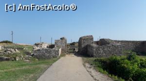 [P11] Kaliakra - al doi-lea val de fortificatii » foto by hcm
 - 
<span class="allrVoted glyphicon glyphicon-heart hidden" id="av890307"></span>
<a class="m-l-10 hidden" id="sv890307" onclick="voting_Foto_DelVot(,890307,4891)" role="button">șterge vot <span class="glyphicon glyphicon-remove"></span></a>
<a id="v9890307" class=" c-red"  onclick="voting_Foto_SetVot(890307)" role="button"><span class="glyphicon glyphicon-heart-empty"></span> <b>LIKE</b> = Votează poza</a> <img class="hidden"  id="f890307W9" src="/imagini/loader.gif" border="0" /><span class="AjErrMes hidden" id="e890307ErM"></span>