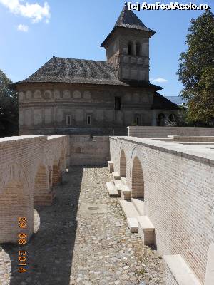[P07] Strehaia - Palatul Craioveştilor, subsolul reconstruit.  » foto by iulianic
 - 
<span class="allrVoted glyphicon glyphicon-heart hidden" id="av554595"></span>
<a class="m-l-10 hidden" id="sv554595" onclick="voting_Foto_DelVot(,554595,4896)" role="button">șterge vot <span class="glyphicon glyphicon-remove"></span></a>
<a id="v9554595" class=" c-red"  onclick="voting_Foto_SetVot(554595)" role="button"><span class="glyphicon glyphicon-heart-empty"></span> <b>LIKE</b> = Votează poza</a> <img class="hidden"  id="f554595W9" src="/imagini/loader.gif" border="0" /><span class="AjErrMes hidden" id="e554595ErM"></span>