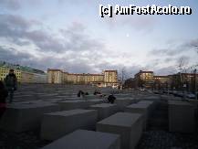 [P09] Urcarea pe monoliti era interzisa,  existand chiar si un gardian in preajma..chiar si asa multi turisti ignorau avertismentul » foto by roxana.tomina
 - 
<span class="allrVoted glyphicon glyphicon-heart hidden" id="av325809"></span>
<a class="m-l-10 hidden" id="sv325809" onclick="voting_Foto_DelVot(,325809,4900)" role="button">șterge vot <span class="glyphicon glyphicon-remove"></span></a>
<a id="v9325809" class=" c-red"  onclick="voting_Foto_SetVot(325809)" role="button"><span class="glyphicon glyphicon-heart-empty"></span> <b>LIKE</b> = Votează poza</a> <img class="hidden"  id="f325809W9" src="/imagini/loader.gif" border="0" /><span class="AjErrMes hidden" id="e325809ErM"></span>