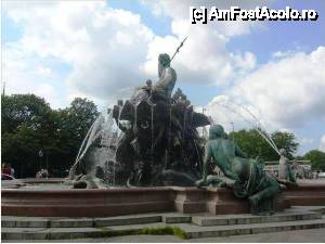 [P11] Fantana Neptun a fost construita in 1891 » foto by iccata
 - 
<span class="allrVoted glyphicon glyphicon-heart hidden" id="av452366"></span>
<a class="m-l-10 hidden" id="sv452366" onclick="voting_Foto_DelVot(,452366,4900)" role="button">șterge vot <span class="glyphicon glyphicon-remove"></span></a>
<a id="v9452366" class=" c-red"  onclick="voting_Foto_SetVot(452366)" role="button"><span class="glyphicon glyphicon-heart-empty"></span> <b>LIKE</b> = Votează poza</a> <img class="hidden"  id="f452366W9" src="/imagini/loader.gif" border="0" /><span class="AjErrMes hidden" id="e452366ErM"></span>