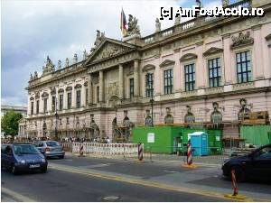 [P17] Muzeul de istorie al Germaniei » foto by iccata
 - 
<span class="allrVoted glyphicon glyphicon-heart hidden" id="av452374"></span>
<a class="m-l-10 hidden" id="sv452374" onclick="voting_Foto_DelVot(,452374,4900)" role="button">șterge vot <span class="glyphicon glyphicon-remove"></span></a>
<a id="v9452374" class=" c-red"  onclick="voting_Foto_SetVot(452374)" role="button"><span class="glyphicon glyphicon-heart-empty"></span> <b>LIKE</b> = Votează poza</a> <img class="hidden"  id="f452374W9" src="/imagini/loader.gif" border="0" /><span class="AjErrMes hidden" id="e452374ErM"></span>