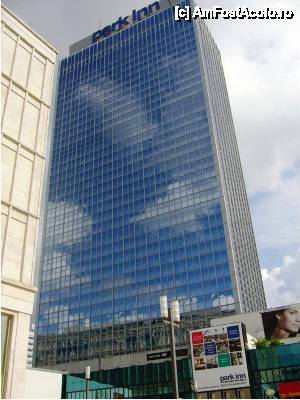 [P02] Fostul hotel Intercontinental din Berlin, astazi numit Park Inn by Radisson Berlin Alexanderplatz » foto by iccata
 - 
<span class="allrVoted glyphicon glyphicon-heart hidden" id="av452356"></span>
<a class="m-l-10 hidden" id="sv452356" onclick="voting_Foto_DelVot(,452356,4900)" role="button">șterge vot <span class="glyphicon glyphicon-remove"></span></a>
<a id="v9452356" class=" c-red"  onclick="voting_Foto_SetVot(452356)" role="button"><span class="glyphicon glyphicon-heart-empty"></span> <b>LIKE</b> = Votează poza</a> <img class="hidden"  id="f452356W9" src="/imagini/loader.gif" border="0" /><span class="AjErrMes hidden" id="e452356ErM"></span>