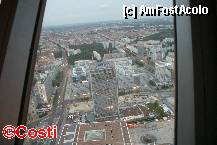 [P24] Hotelul Park Inn, din Alexnderplatz » foto by Costi
 - 
<span class="allrVoted glyphicon glyphicon-heart hidden" id="av281952"></span>
<a class="m-l-10 hidden" id="sv281952" onclick="voting_Foto_DelVot(,281952,4900)" role="button">șterge vot <span class="glyphicon glyphicon-remove"></span></a>
<a id="v9281952" class=" c-red"  onclick="voting_Foto_SetVot(281952)" role="button"><span class="glyphicon glyphicon-heart-empty"></span> <b>LIKE</b> = Votează poza</a> <img class="hidden"  id="f281952W9" src="/imagini/loader.gif" border="0" /><span class="AjErrMes hidden" id="e281952ErM"></span>