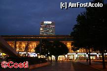 [P30] Bahnhof Berlin Alexanderplatz şi, în spate, hotelul Park Inn » foto by Costi
 - 
<span class="allrVoted glyphicon glyphicon-heart hidden" id="av281958"></span>
<a class="m-l-10 hidden" id="sv281958" onclick="voting_Foto_DelVot(,281958,4900)" role="button">șterge vot <span class="glyphicon glyphicon-remove"></span></a>
<a id="v9281958" class=" c-red"  onclick="voting_Foto_SetVot(281958)" role="button"><span class="glyphicon glyphicon-heart-empty"></span> <b>LIKE</b> = Votează poza</a> <img class="hidden"  id="f281958W9" src="/imagini/loader.gif" border="0" /><span class="AjErrMes hidden" id="e281958ErM"></span>