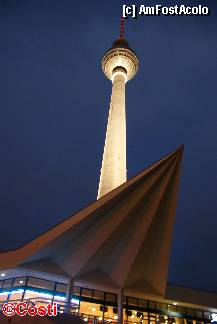 [P32] Fernsehturm, noaptea » foto by Costi
 - 
<span class="allrVoted glyphicon glyphicon-heart hidden" id="av281960"></span>
<a class="m-l-10 hidden" id="sv281960" onclick="voting_Foto_DelVot(,281960,4900)" role="button">șterge vot <span class="glyphicon glyphicon-remove"></span></a>
<a id="v9281960" class=" c-red"  onclick="voting_Foto_SetVot(281960)" role="button"><span class="glyphicon glyphicon-heart-empty"></span> <b>LIKE</b> = Votează poza</a> <img class="hidden"  id="f281960W9" src="/imagini/loader.gif" border="0" /><span class="AjErrMes hidden" id="e281960ErM"></span>