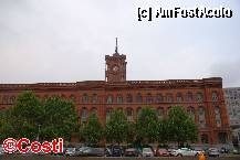 [P05] Rotes Rathaus, Primăria Berlinului şi sediul Consiliului municipal » foto by Costi
 - 
<span class="allrVoted glyphicon glyphicon-heart hidden" id="av281931"></span>
<a class="m-l-10 hidden" id="sv281931" onclick="voting_Foto_DelVot(,281931,4900)" role="button">șterge vot <span class="glyphicon glyphicon-remove"></span></a>
<a id="v9281931" class=" c-red"  onclick="voting_Foto_SetVot(281931)" role="button"><span class="glyphicon glyphicon-heart-empty"></span> <b>LIKE</b> = Votează poza</a> <img class="hidden"  id="f281931W9" src="/imagini/loader.gif" border="0" /><span class="AjErrMes hidden" id="e281931ErM"></span>
