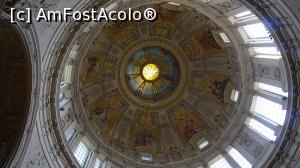 [P04] Berliner Dom- Cupola » foto by GIN2015*
 - 
<span class="allrVoted glyphicon glyphicon-heart hidden" id="av812436"></span>
<a class="m-l-10 hidden" id="sv812436" onclick="voting_Foto_DelVot(,812436,4900)" role="button">șterge vot <span class="glyphicon glyphicon-remove"></span></a>
<a id="v9812436" class=" c-red"  onclick="voting_Foto_SetVot(812436)" role="button"><span class="glyphicon glyphicon-heart-empty"></span> <b>LIKE</b> = Votează poza</a> <img class="hidden"  id="f812436W9" src="/imagini/loader.gif" border="0" /><span class="AjErrMes hidden" id="e812436ErM"></span>