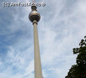 [P07] Turnul TV din Alexanderplatz » foto by Silvia30*
 - 
<span class="allrVoted glyphicon glyphicon-heart hidden" id="av727034"></span>
<a class="m-l-10 hidden" id="sv727034" onclick="voting_Foto_DelVot(,727034,4900)" role="button">șterge vot <span class="glyphicon glyphicon-remove"></span></a>
<a id="v9727034" class=" c-red"  onclick="voting_Foto_SetVot(727034)" role="button"><span class="glyphicon glyphicon-heart-empty"></span> <b>LIKE</b> = Votează poza</a> <img class="hidden"  id="f727034W9" src="/imagini/loader.gif" border="0" /><span class="AjErrMes hidden" id="e727034ErM"></span>