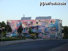 [P19] Berlin : o pitorească construcție din cartierul Hellersdorf a cărei destinație nu am aflat-o » foto by mariana.olaru
 - 
<span class="allrVoted glyphicon glyphicon-heart hidden" id="av162047"></span>
<a class="m-l-10 hidden" id="sv162047" onclick="voting_Foto_DelVot(,162047,4900)" role="button">șterge vot <span class="glyphicon glyphicon-remove"></span></a>
<a id="v9162047" class=" c-red"  onclick="voting_Foto_SetVot(162047)" role="button"><span class="glyphicon glyphicon-heart-empty"></span> <b>LIKE</b> = Votează poza</a> <img class="hidden"  id="f162047W9" src="/imagini/loader.gif" border="0" /><span class="AjErrMes hidden" id="e162047ErM"></span>