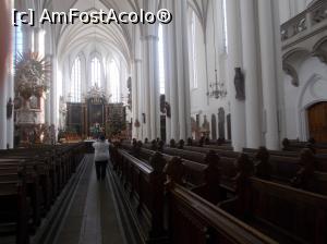 [P17] Din interiorul bisericii Marienkirche. Foto dim febr. 2017 » foto by mihaelavoicu
 - 
<span class="allrVoted glyphicon glyphicon-heart hidden" id="av942234"></span>
<a class="m-l-10 hidden" id="sv942234" onclick="voting_Foto_DelVot(,942234,4900)" role="button">șterge vot <span class="glyphicon glyphicon-remove"></span></a>
<a id="v9942234" class=" c-red"  onclick="voting_Foto_SetVot(942234)" role="button"><span class="glyphicon glyphicon-heart-empty"></span> <b>LIKE</b> = Votează poza</a> <img class="hidden"  id="f942234W9" src="/imagini/loader.gif" border="0" /><span class="AjErrMes hidden" id="e942234ErM"></span>