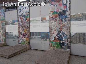 [P04] Bucăți din Zidul Berlinului, amplasate pe străzile orașului.  » foto by mihaelavoicu
 - 
<span class="allrVoted glyphicon glyphicon-heart hidden" id="av891848"></span>
<a class="m-l-10 hidden" id="sv891848" onclick="voting_Foto_DelVot(,891848,4900)" role="button">șterge vot <span class="glyphicon glyphicon-remove"></span></a>
<a id="v9891848" class=" c-red"  onclick="voting_Foto_SetVot(891848)" role="button"><span class="glyphicon glyphicon-heart-empty"></span> <b>LIKE</b> = Votează poza</a> <img class="hidden"  id="f891848W9" src="/imagini/loader.gif" border="0" /><span class="AjErrMes hidden" id="e891848ErM"></span>
