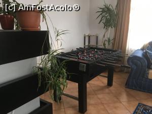 [P08] Foosball in livingul de la parter » foto by Adina - addcont
 - 
<span class="allrVoted glyphicon glyphicon-heart hidden" id="av811880"></span>
<a class="m-l-10 hidden" id="sv811880" onclick="voting_Foto_DelVot(,811880,4902)" role="button">șterge vot <span class="glyphicon glyphicon-remove"></span></a>
<a id="v9811880" class=" c-red"  onclick="voting_Foto_SetVot(811880)" role="button"><span class="glyphicon glyphicon-heart-empty"></span> <b>LIKE</b> = Votează poza</a> <img class="hidden"  id="f811880W9" src="/imagini/loader.gif" border="0" /><span class="AjErrMes hidden" id="e811880ErM"></span>