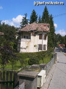 [P15] Sovata - vilă în ruină... :( » foto by Dragoș_MD
 - 
<span class="allrVoted glyphicon glyphicon-heart hidden" id="av123609"></span>
<a class="m-l-10 hidden" id="sv123609" onclick="voting_Foto_DelVot(,123609,4909)" role="button">șterge vot <span class="glyphicon glyphicon-remove"></span></a>
<a id="v9123609" class=" c-red"  onclick="voting_Foto_SetVot(123609)" role="button"><span class="glyphicon glyphicon-heart-empty"></span> <b>LIKE</b> = Votează poza</a> <img class="hidden"  id="f123609W9" src="/imagini/loader.gif" border="0" /><span class="AjErrMes hidden" id="e123609ErM"></span>