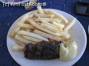 [P21] Partia de schi din Sovata, jud. Mures, Cabana Repas***, micul cu cartofii prajiti » foto by Dana2008
 - 
<span class="allrVoted glyphicon glyphicon-heart hidden" id="av819925"></span>
<a class="m-l-10 hidden" id="sv819925" onclick="voting_Foto_DelVot(,819925,4909)" role="button">șterge vot <span class="glyphicon glyphicon-remove"></span></a>
<a id="v9819925" class=" c-red"  onclick="voting_Foto_SetVot(819925)" role="button"><span class="glyphicon glyphicon-heart-empty"></span> <b>LIKE</b> = Votează poza</a> <img class="hidden"  id="f819925W9" src="/imagini/loader.gif" border="0" /><span class="AjErrMes hidden" id="e819925ErM"></span>