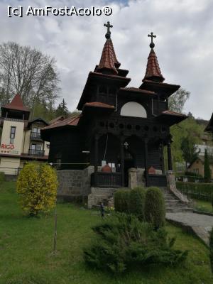 [P53] Frumoasa biserică de lemn Schimbarea la Față » foto by crismis
 - 
<span class="allrVoted glyphicon glyphicon-heart hidden" id="av856701"></span>
<a class="m-l-10 hidden" id="sv856701" onclick="voting_Foto_DelVot(,856701,4909)" role="button">șterge vot <span class="glyphicon glyphicon-remove"></span></a>
<a id="v9856701" class=" c-red"  onclick="voting_Foto_SetVot(856701)" role="button"><span class="glyphicon glyphicon-heart-empty"></span> <b>LIKE</b> = Votează poza</a> <img class="hidden"  id="f856701W9" src="/imagini/loader.gif" border="0" /><span class="AjErrMes hidden" id="e856701ErM"></span>