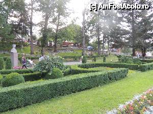 [P04] parcul din centru » foto by dan_calatorul
 - 
<span class="allrVoted glyphicon glyphicon-heart hidden" id="av440340"></span>
<a class="m-l-10 hidden" id="sv440340" onclick="voting_Foto_DelVot(,440340,4909)" role="button">șterge vot <span class="glyphicon glyphicon-remove"></span></a>
<a id="v9440340" class=" c-red"  onclick="voting_Foto_SetVot(440340)" role="button"><span class="glyphicon glyphicon-heart-empty"></span> <b>LIKE</b> = Votează poza</a> <img class="hidden"  id="f440340W9" src="/imagini/loader.gif" border="0" /><span class="AjErrMes hidden" id="e440340ErM"></span>